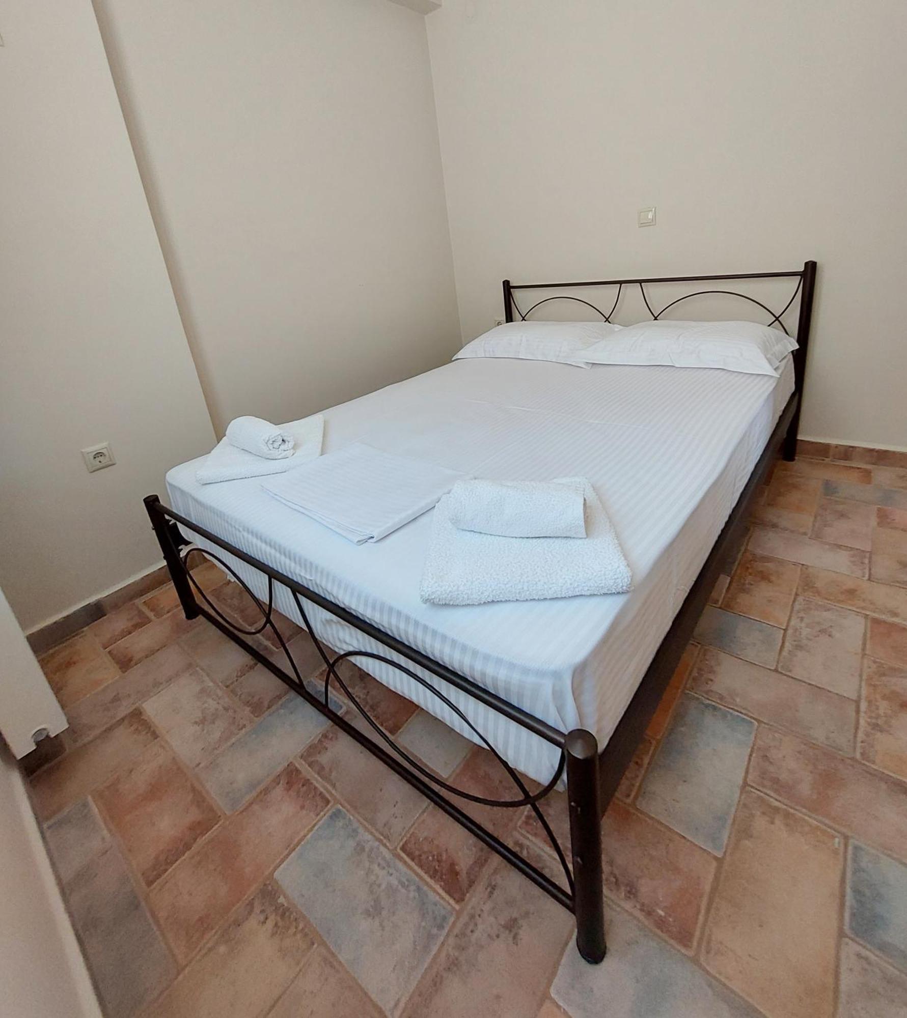 Golden Sunrise Apartment Gythio